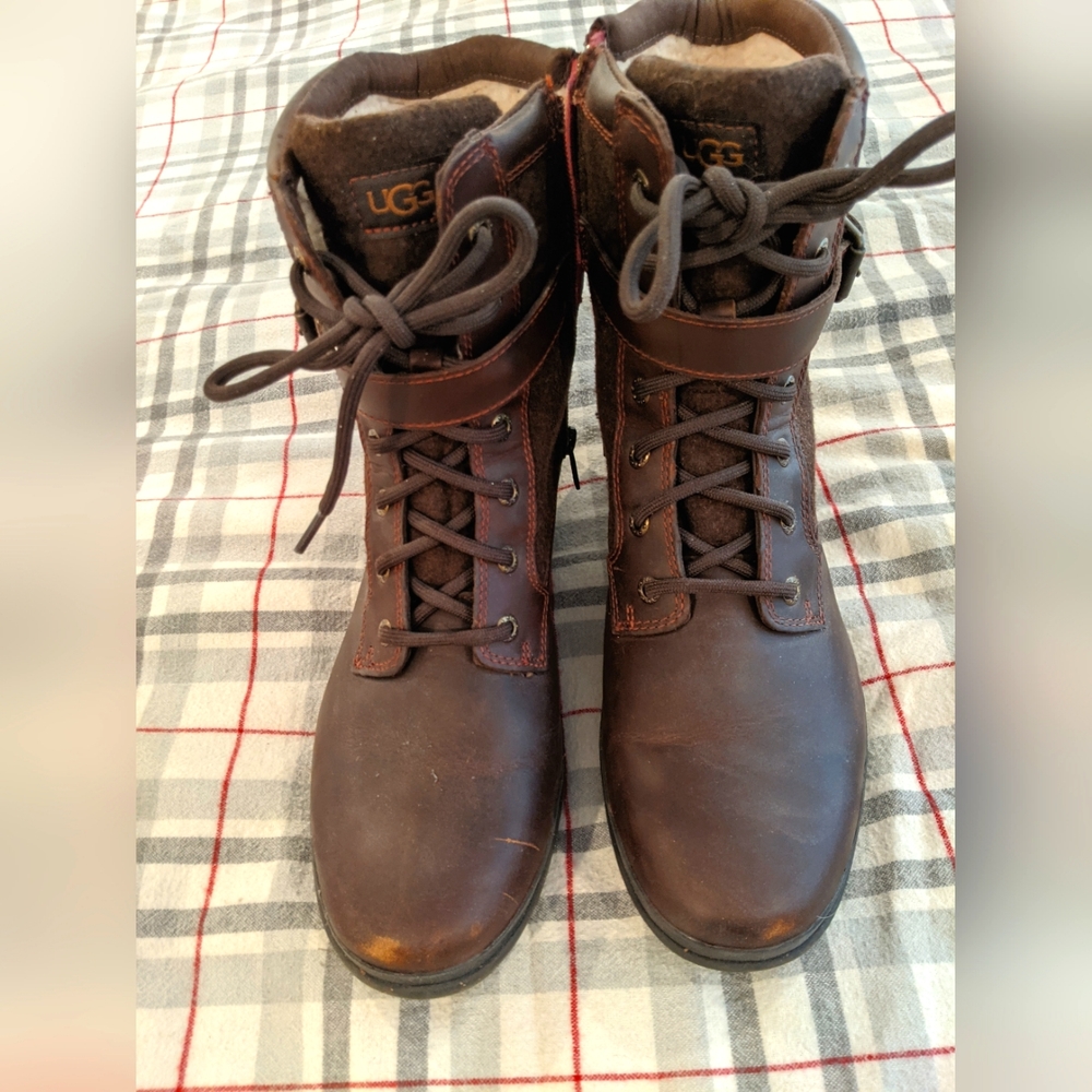 Ugg Leather/Wool boots